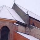 Łobez kościół NSPJ, wielospadowe dachy