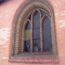 Łobez kościół NSPJ, gotyckie okno